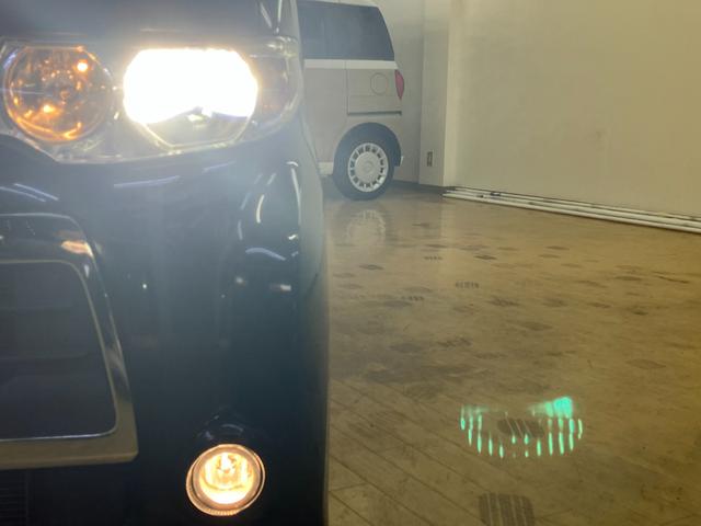 タント カスタムＸ　電動スライドドア　ナビ　ＴＶ　ＨＩＤ　スマートキー　アイドリングストップ　電動格納ミラー　ベンチシート　ＣＶＴ　盗難防止システム　ＡＢＳ　アルミホイール　衝突安全ボディ　エアコン　パワーステアリング（27枚目）