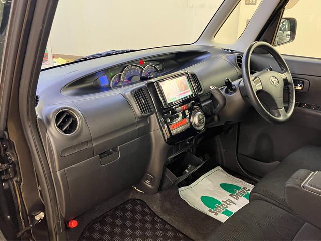 タント カスタムＸ　電動スライドドア　ナビ　ＴＶ　ＨＩＤ　スマートキー　アイドリングストップ　電動格納ミラー　ベンチシート　ＣＶＴ　盗難防止システム　ＡＢＳ　アルミホイール　衝突安全ボディ　エアコン　パワーステアリング（47枚目）