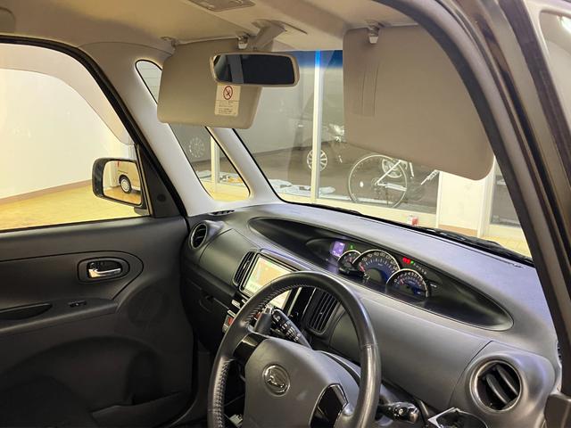 タント カスタムＸ　電動スライドドア　ナビ　ＴＶ　ＨＩＤ　スマートキー　アイドリングストップ　電動格納ミラー　ベンチシート　ＣＶＴ　盗難防止システム　ＡＢＳ　アルミホイール　衝突安全ボディ　エアコン　パワーステアリング（60枚目）