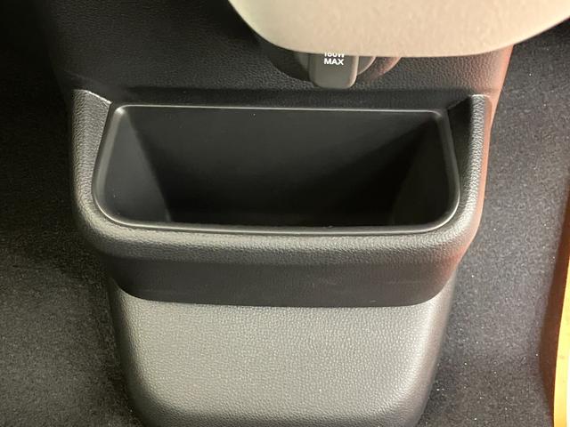 Ｎ－ＢＯＸ ベースグレード　バックカメラ　両側スライド・片側電動　クリアランスソナー　オートクルーズコントロール　レーンアシスト　衝突被害軽減システム　オートライト　ＬＥＤヘッドランプ　スマートキー　アイドリングストップ（49枚目）