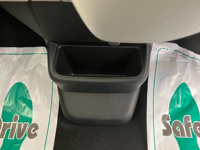 ホンダ Ｎ－ＢＯＸ 24枚目