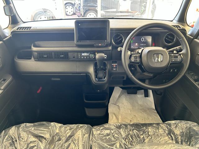 ホンダ N-BOXカスタム 5枚目
