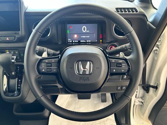 ホンダ N-BOXカスタム 6枚目