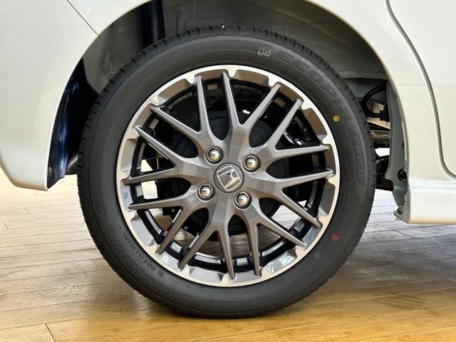 ホンダ N-BOXカスタム 31枚目