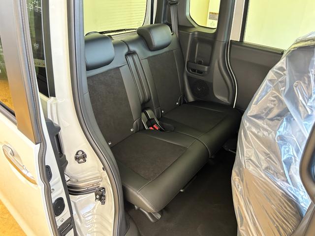 ホンダ N-BOXカスタム 33枚目