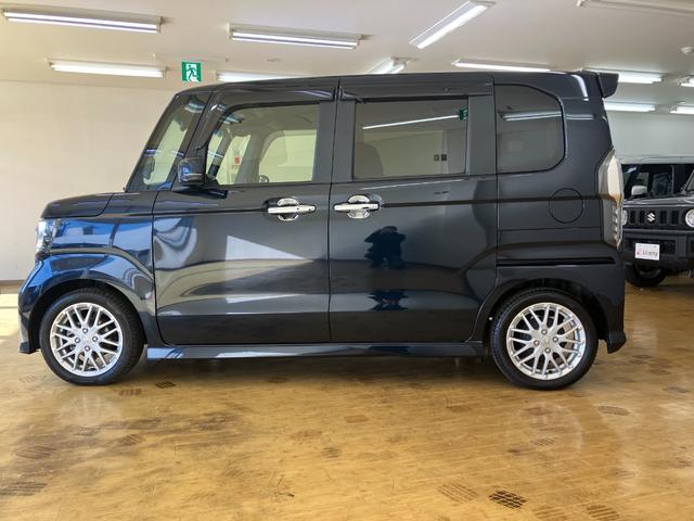 ホンダ N-BOXカスタム 21枚目