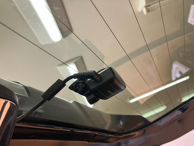 ホンダ N-BOXカスタム 25枚目