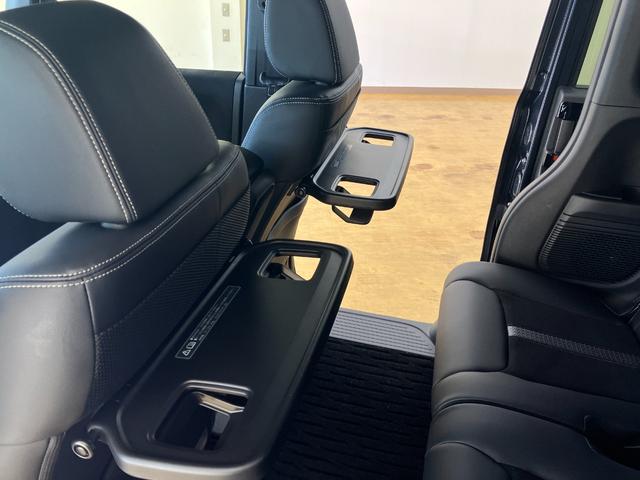 ホンダ N-BOXカスタム 71枚目