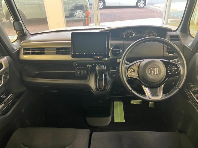 ホンダ N-BOXカスタム 5枚目