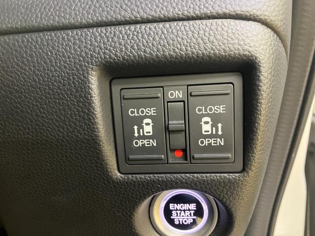 ホンダ N-BOXカスタム 13枚目