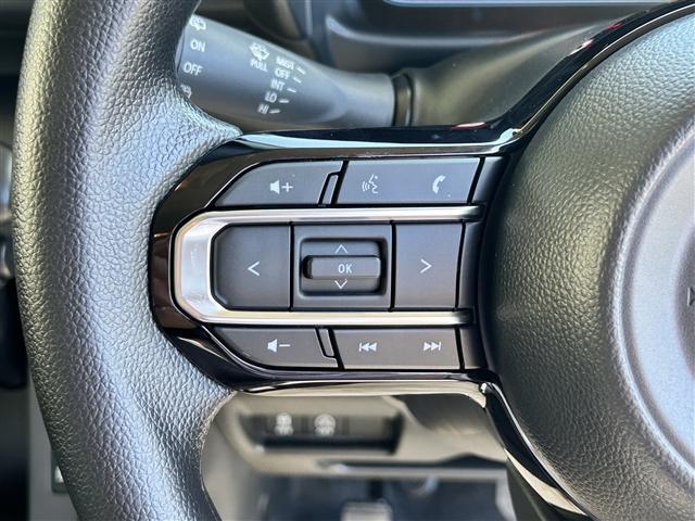 �y�n���h���{�^���z�ڐ���傫�����炷���ƂȂ��{�^���̑�����s�����Ƃ��ł���̂ŁA���S�ɂ��z���ł��܂��ˁB