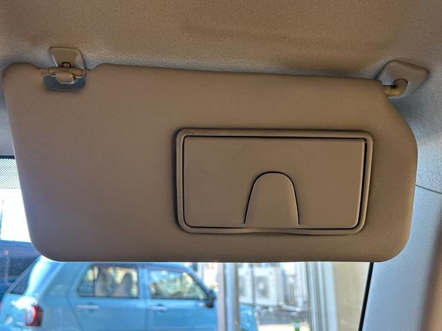 アルトラパン Ｘ　ＴＶ　スマートキー　電動格納ミラー　ベンチシート　ＡＴ　盗難防止システム　ＡＢＳ　ＣＤ　アルミホイール　衝突安全ボディ　エアコン　パワーステアリング　パワーウィンドウ（47枚目）