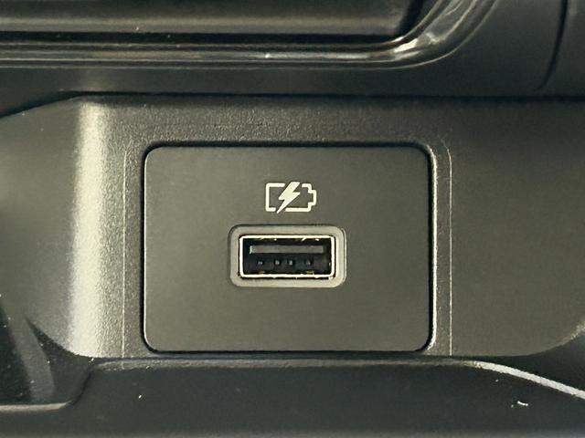 ｅＫワゴン Ｍ　バックカメラ　クリアランスソナー　レーンアシスト　衝突被害軽減システム　オートライト　キーレスエントリー　アイドリングストップ　電動格納ミラー　シートヒーター　ベンチシート　ＣＶＴ　盗難防止システム（11枚目）