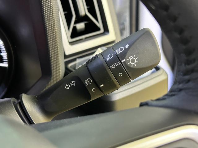 タフト Ｇ　ダーククロムベンチャー　バックカメラ　クリアランスソナー　オートクルーズコントロール　衝突被害軽減システム　オートライト　ＬＥＤヘッドランプ　スマートキー　アイドリングストップ　電動格納ミラー　シートヒーター　ガラスルーフ（14枚目）