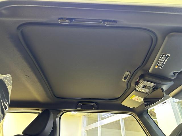 タフト Ｇ　ダーククロムベンチャー　バックカメラ　クリアランスソナー　オートクルーズコントロール　衝突被害軽減システム　オートライト　ＬＥＤヘッドランプ　スマートキー　アイドリングストップ　電動格納ミラー　シートヒーター　ガラスルーフ（66枚目）