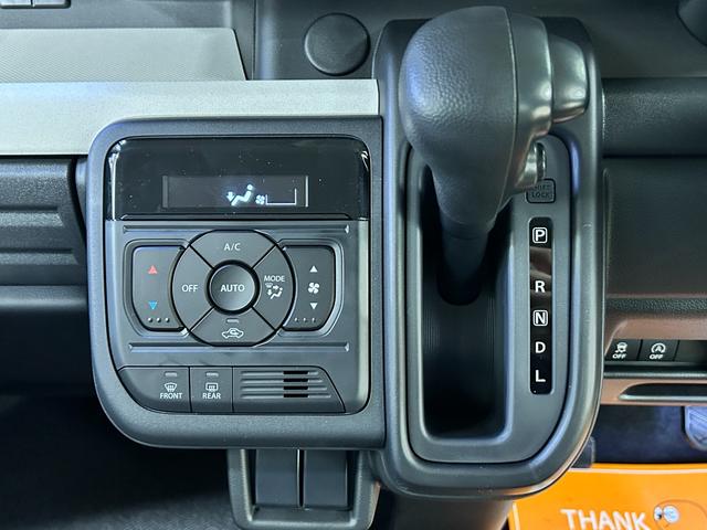 スペーシア ハイブリッドＧ　両側スライドドア　クリアランスソナー　衝突被害軽減システム　オートライト　ＬＥＤヘッドランプ　スマートキー　アイドリングストップ　電動格納ミラー　ベンチシート　ＣＶＴ　盗難防止システム　ＡＢＳ　ＥＳＣ（8枚目）