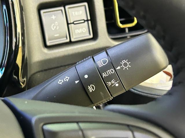 ハスラー ハイブリッドＸ　クリアランスソナー　オートクルーズコントロール　レーンアシスト　衝突被害軽減システム　オートライト　ＬＥＤヘッドランプ　スマートキー　アイドリングストップ　電動格納ミラー　シートヒーター　ＣＶＴ（13枚目）