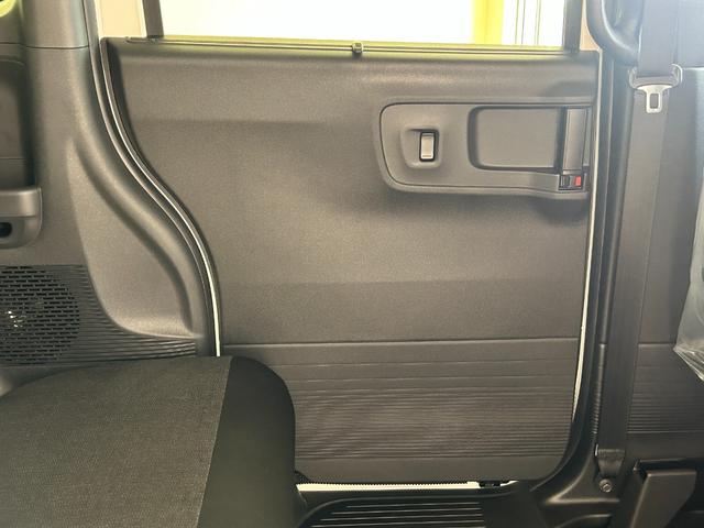 Ｎ－ＢＯＸカスタム ベースグレード　バックカメラ　両側スライド・片側電動　クリアランスソナー　オートクルーズコントロール　衝突被害軽減システム　オートライト　ＬＥＤヘッドランプ　スマートキー　アイドリングストップ　電動格納ミラー　ＣＶＴ（65枚目）
