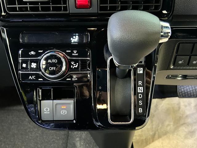 タント カスタムＸ　バックカメラ　両側電動スライドドア　クリアランスソナー　オートクルーズコントロール　衝突被害軽減システム　オートライト　ＬＥＤヘッドランプ　スマートキー　アイドリングストップ　電動格納ミラー（7枚目）