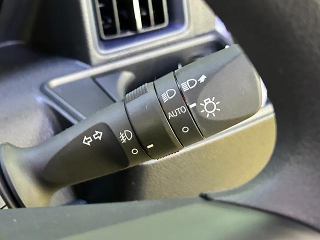 タント カスタムＸ　バックカメラ　両側電動スライドドア　クリアランスソナー　オートクルーズコントロール　衝突被害軽減システム　オートライト　ＬＥＤヘッドランプ　スマートキー　アイドリングストップ　電動格納ミラー（12枚目）