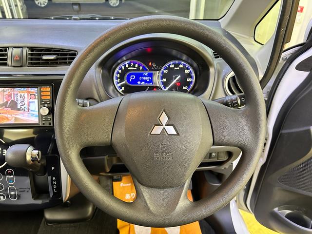 ｅＫカスタム Ｍ　ＴＶ　ＨＩＤ　キーレスエントリー　アイドリングストップ　電動格納ミラー　ベンチシート　ＣＶＴ　ＡＢＳ　ＣＤ　アルミホイール　衝突安全ボディ　エアコン（6枚目）