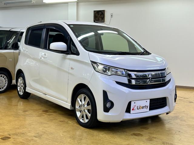 ｅＫカスタム Ｍ　ＴＶ　ＨＩＤ　キーレスエントリー　アイドリングストップ　電動格納ミラー　ベンチシート　ＣＶＴ　ＡＢＳ　ＣＤ　アルミホイール　衝突安全ボディ　エアコン（16枚目）