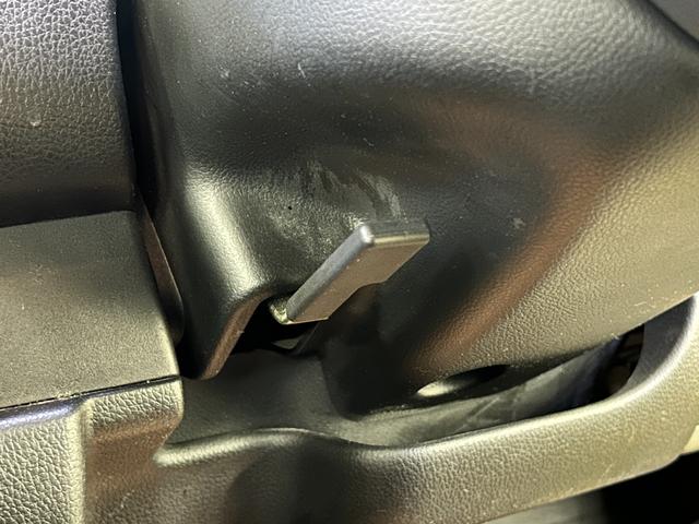 ｅＫカスタム Ｍ　ＴＶ　ＨＩＤ　キーレスエントリー　アイドリングストップ　電動格納ミラー　ベンチシート　ＣＶＴ　ＡＢＳ　ＣＤ　アルミホイール　衝突安全ボディ　エアコン（26枚目）