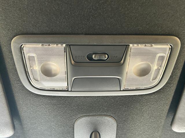 N-BOXカスタム L ETC バックカメラ 両側スライド・片側電動 クリアランスソナー オートクルーズコントロール レーンアシスト 衝突被害軽減システム オートライト LEDヘッドランプ スマートキー(63枚目)