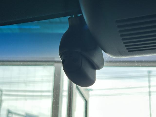 Ｎ－ＢＯＸカスタム Ｌターボ　ＥＴＣ　バックカメラ　両側電動スライドドア　ナビ　ＴＶ　クリアランスソナー　オートクルーズコントロール　レーンアシスト　衝突被害軽減システム　オートライト　ＬＥＤヘッドランプ（5枚目）