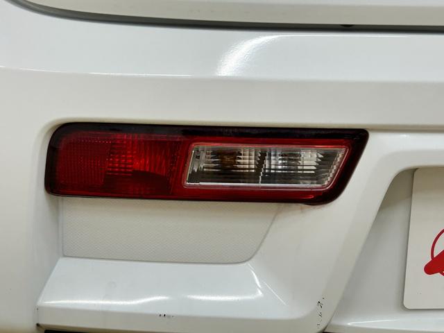 アルト Ｓ　キーレスエントリー　アイドリングストップ　電動格納ミラー　シートヒーター　ＣＶＴ　盗難防止システム　ＡＢＳ　ＥＳＣ　ＣＤ　ミュージックプレイヤー接続可　衝突安全ボディ　エアコン　パワーステアリング（28枚目）