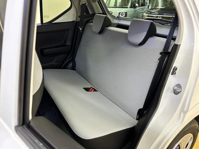 アルト Ｓ　キーレスエントリー　アイドリングストップ　電動格納ミラー　シートヒーター　ＣＶＴ　盗難防止システム　ＡＢＳ　ＥＳＣ　ＣＤ　ミュージックプレイヤー接続可　衝突安全ボディ　エアコン　パワーステアリング（44枚目）