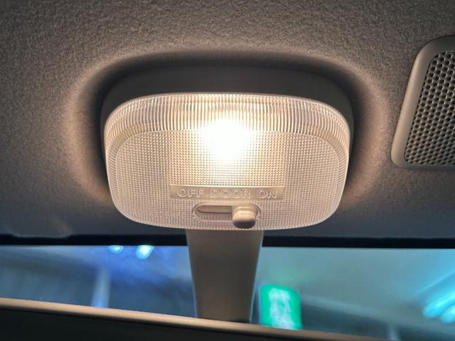 アルト Ｓ　キーレスエントリー　アイドリングストップ　電動格納ミラー　シートヒーター　ＣＶＴ　盗難防止システム　ＡＢＳ　ＥＳＣ　ＣＤ　ミュージックプレイヤー接続可　衝突安全ボディ　エアコン　パワーステアリング（52枚目）