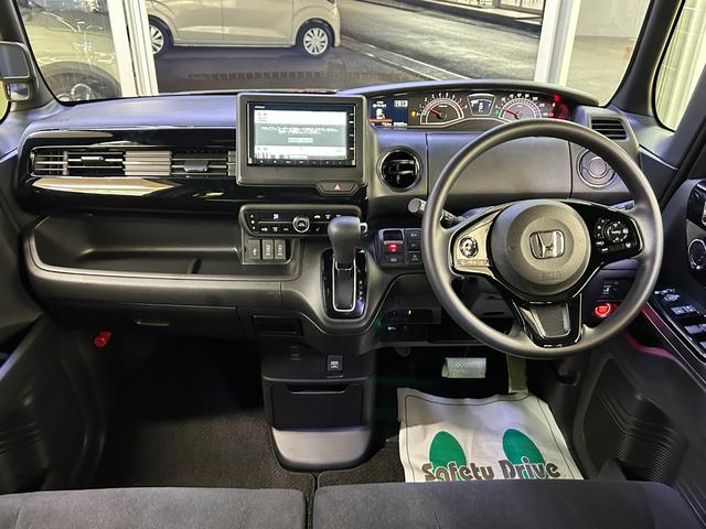 Ｎ－ＢＯＸカスタム Ｌ　ＥＴＣ　バックカメラ　両側スライド・片側電動　ナビ　クリアランスソナー　オートクルーズコントロール　レーンアシスト　衝突被害軽減システム　オートライト　ＬＥＤヘッドランプ（2枚目）