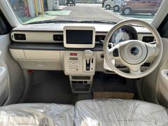 毎回座るフロントシート。運転席は必ず使用する部分ですので、座り心地が重要です！ 2