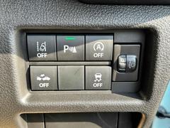 車線はみだしを知らせてくれる機能！レーンアシスト付！ 3
