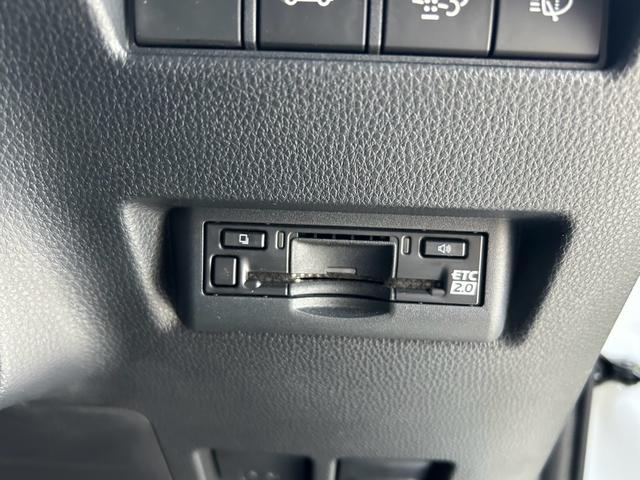 ランドクルーザー250 VX サンルーフ 軽油 ルーフレール 純正ナビ Bluetooth  全周囲カメラ レーダークルーズコントロール ブラインドスポットモニター ETC パワーバックドア テレナビキット(13枚目)