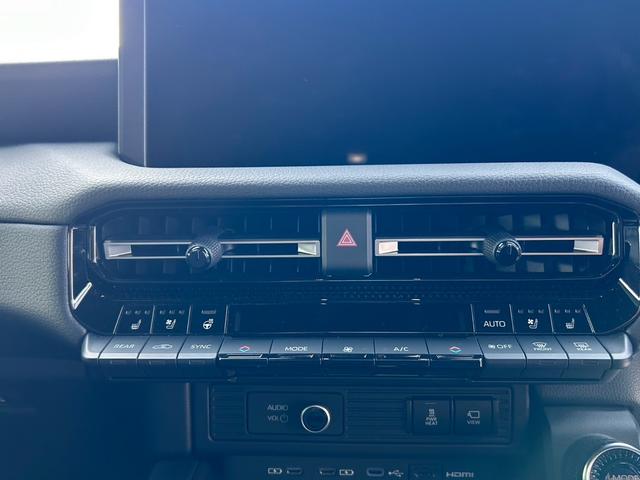 ランドクルーザー250 VX サンルーフ 軽油 ルーフレール 純正ナビ Bluetooth  全周囲カメラ レーダークルーズコントロール ブラインドスポットモニター ETC パワーバックドア テレナビキット(21枚目)