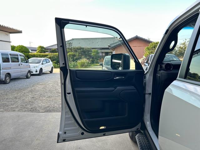 ランドクルーザー250 VX サンルーフ 軽油 ルーフレール 純正ナビ Bluetooth  全周囲カメラ レーダークルーズコントロール ブラインドスポットモニター ETC パワーバックドア テレナビキット(67枚目)