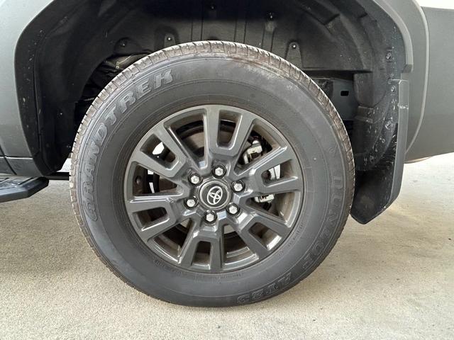 ランドクルーザー250 VX サンルーフ 軽油 ルーフレール 純正ナビ Bluetooth  全周囲カメラ レーダークルーズコントロール ブラインドスポットモニター ETC パワーバックドア テレナビキット(73枚目)