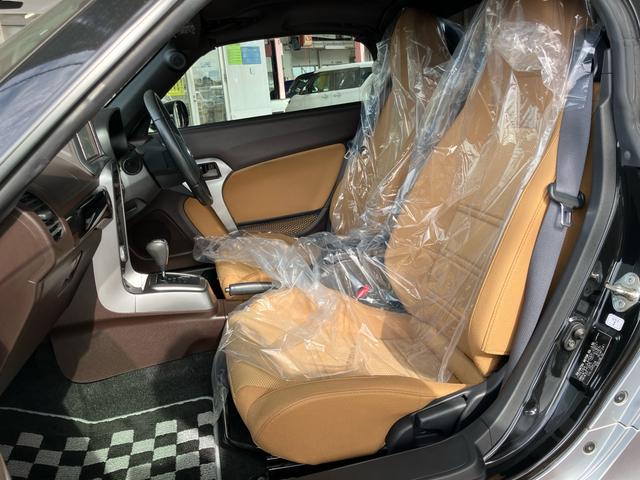 【板金塗装設備完備】自社内で作業可能ですのでスムーズにご案内が可能です。ご購入時、ご購入後問わず、ご要望がございましたらお申し付けください。