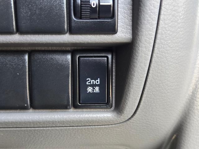 エブリイ ＰＣリミテッド　Ｂｌｕｅｔｏｏｔｈ再生ナビ　ＴＶ　ＥＴＣ　革調シートカバー　社外ＬＥＤ　２速発進モード　禁煙車　外装コーティング　車内除菌清掃済み（19枚目）