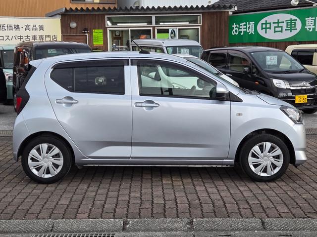 ミライース Ｘ　ＳＡＩＩＩ　スマートアシスト３　衝突軽減ブレーキ　純正ＣＤプレーヤー　障害物センサー　レーンキープアシスト　ＡＢＳ　アイドリングストップ　車検令和１０年２月４日　禁煙車　外装コーティング　車内除菌清掃済み（4枚目）