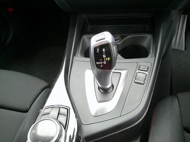 １シリーズ １１６ｉ　スポーツ　純正ナビ　ＣＤ　ＤＶＤ再生　バックモニター　スマートキー　ＥＴＣ　ドラレコ　プッシュスタート　アイドリングストップ　電格ウィンカーミラー　フォグランプ　１６インチアルミ　取説　保証書（15枚目）