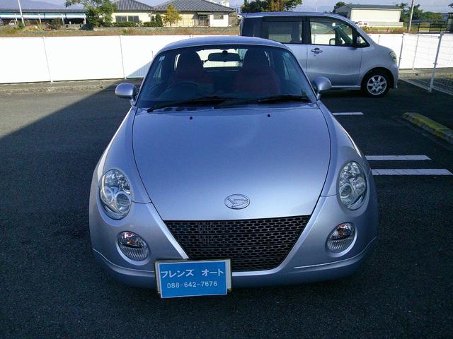 コペン アクティブトップ　ナビ　テレビ　ＣＤ　ＤＶＤ再生ナビ　アルミ　ＡＢＳ　ルーフ電動オープン（4枚目）