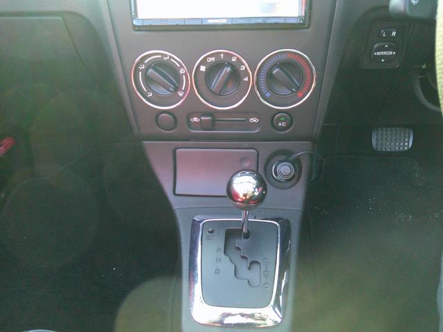 コペン アクティブトップ　ナビ　テレビ　ＣＤ　ＤＶＤ再生ナビ　アルミ　ＡＢＳ　ルーフ電動オープン（17枚目）