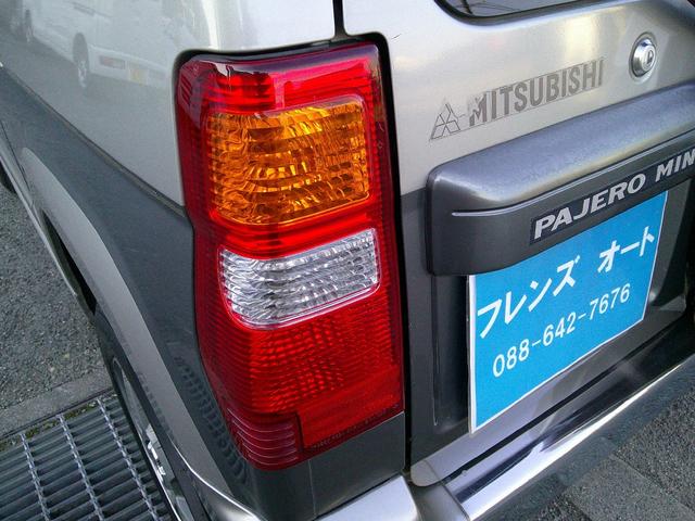 パジェロミニ アニバーサリーリミテッド タイミングベルト交換済み ナビ テレビ CD DVD SD ミュージックホルダー ブルートゥース ハンズフリー ETC アルミ 電格ミラー 取説保証書 フォグランプ キーレス(28枚目)