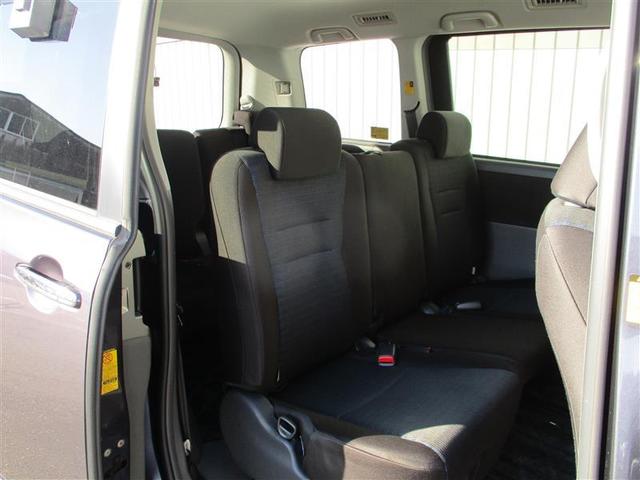 ヴォクシー ＺＳ　煌ＩＩ　フルセグ　ＨＤＤナビ　ＤＶＤ再生　ミュージックプレイヤー接続可　バックカメラ　ＥＴＣ　ドラレコ　両側電動スライド　ＨＩＤヘッドライト　乗車定員８人　３列シート（18枚目）