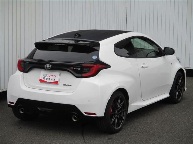 GRヤリス RZ ハイパフォーマンス 4WD メモリーナビ ミュージックプレイヤー接続可 バックカメラ 衝突被害軽減システム ETC ドラレコ LEDヘッドランプ(9枚目)