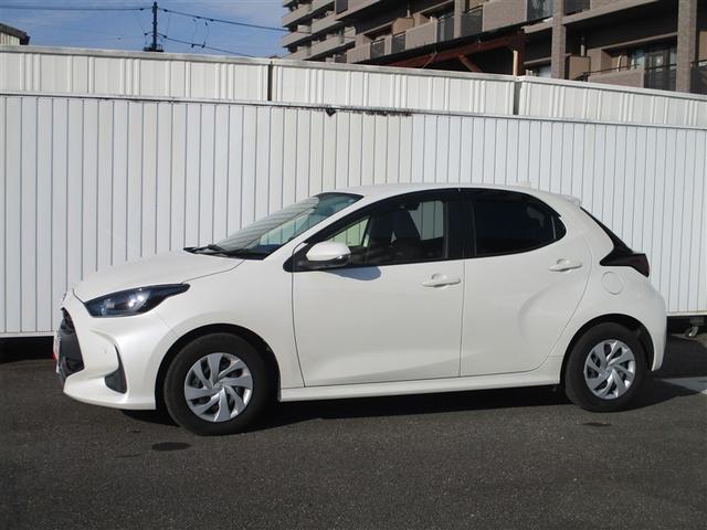 ヤリス ハイブリッドＧ　ＤＶＤ再生　ミュージックプレイヤー接続可　バックカメラ　衝突被害軽減システム　ＥＴＣ　ドラレコ　ＬＥＤヘッドランプ　ワンオーナー（2枚目）