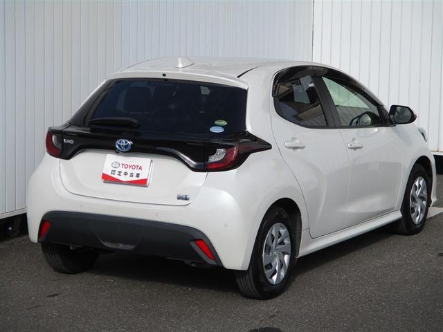 ヤリス ハイブリッドＧ　ＤＶＤ再生　ミュージックプレイヤー接続可　バックカメラ　衝突被害軽減システム　ＥＴＣ　ドラレコ　ＬＥＤヘッドランプ　ワンオーナー（9枚目）